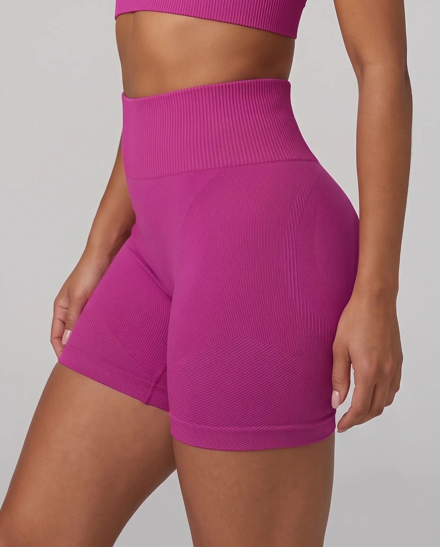 Solid Short  Viva Rouss